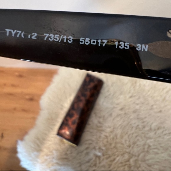 TORY BURCH Black Plastic Eye Glass Frames with animal print Case. - Picture 3 of 6